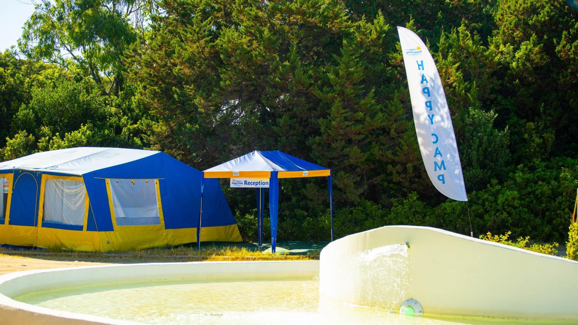 Happy Camp Mobile Homes In Camping Village Baia Paradiso Badesi Exteriör bild